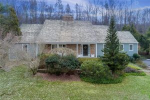 Home Sold by Blackstone Properties of CT in Redding CT